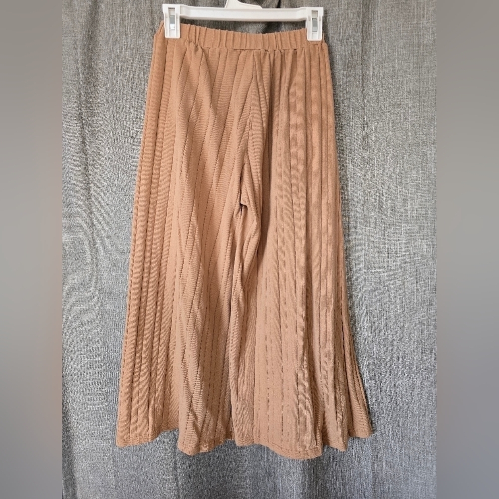 Callahan Revolve Cropped Wide Leg Ribbed Pull On Pants Size S Tan - Picture 4 of 6
